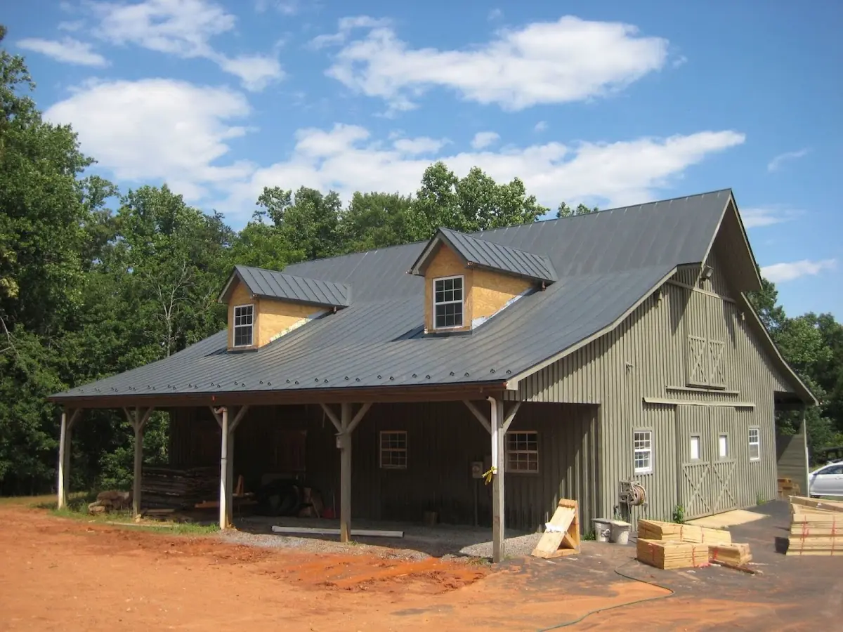 Expert Emergency Roof Leak Repair workmanship in Rockingham